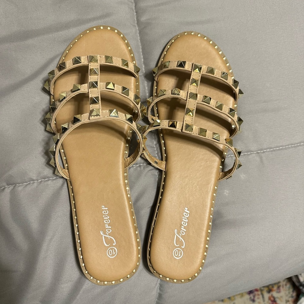 Stud slip in sandals